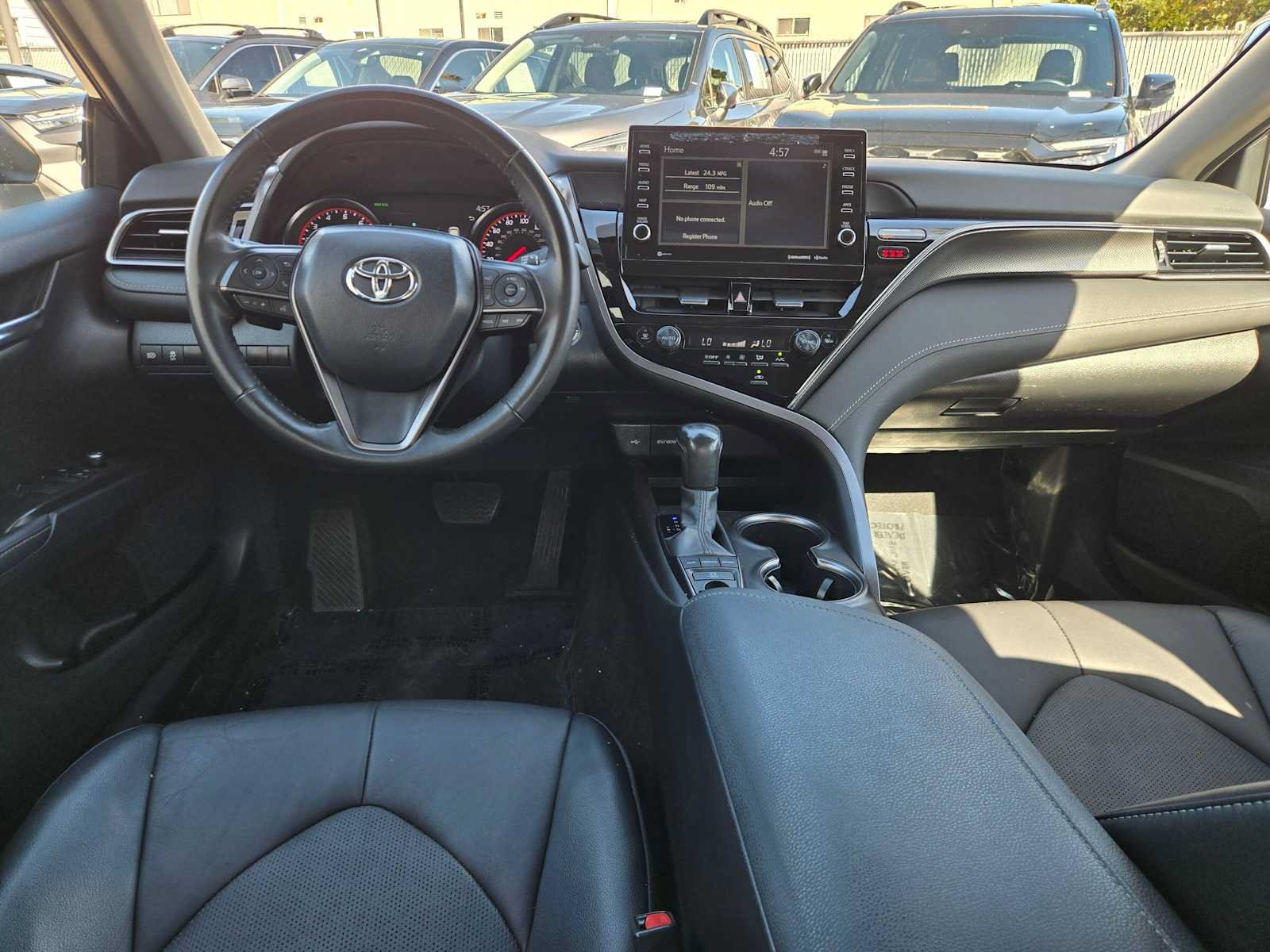 Used 2024 Toyota Camry XSE FWD image 18