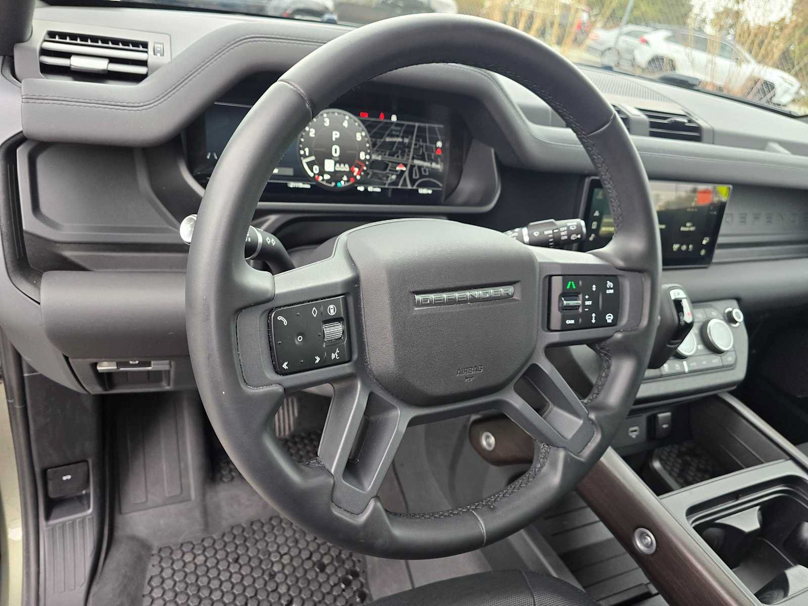 Used 2024 Land Rover Defender 110 X-Dynamic SE AWD/4WD image 25