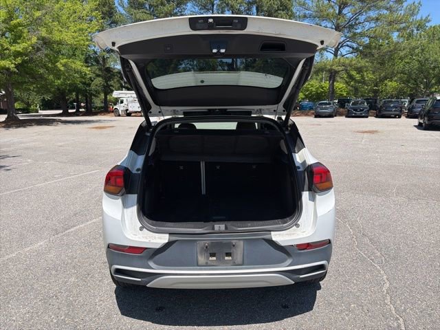 Used 2021 Buick Encore GX Select w/ Experience Buick Package FWD image 25
