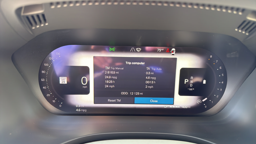 Used 2025 Volvo XC60 B5 Ultra w/ Protection Package Premier AWD/4WD image 22