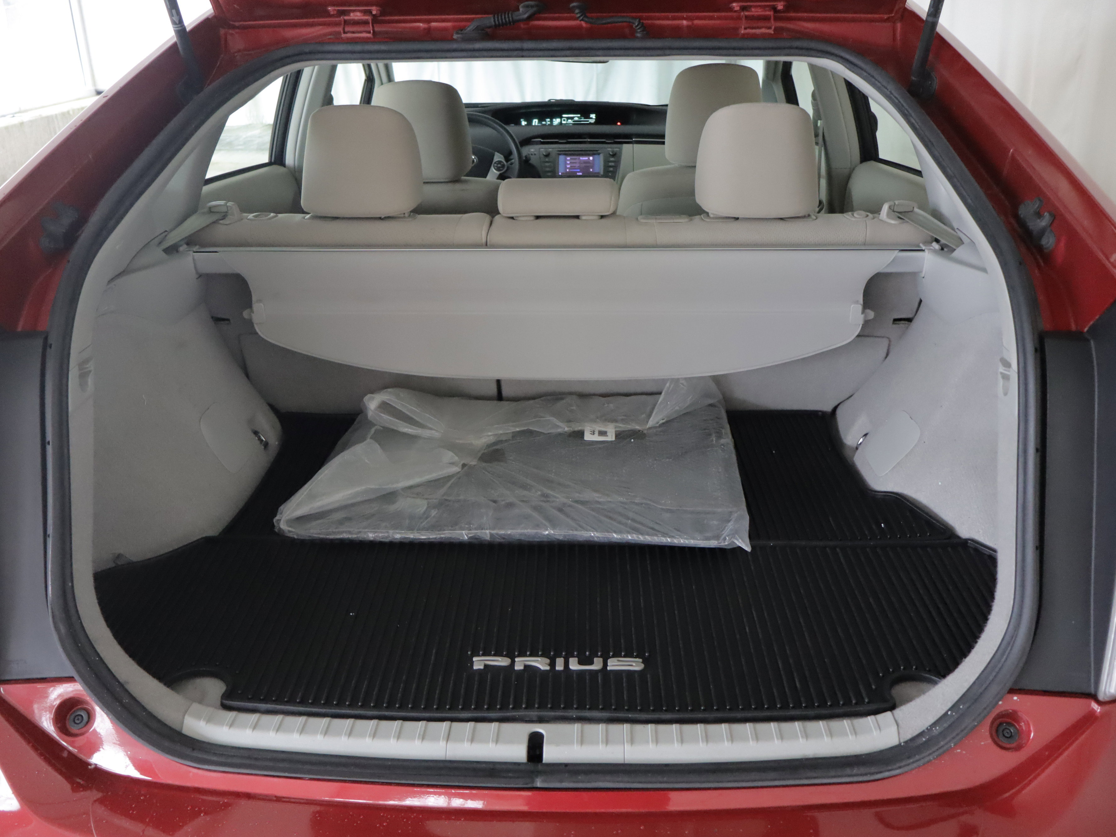 Used 2013 Toyota Prius Three w/ Solar Roof Pkg FWD image 20