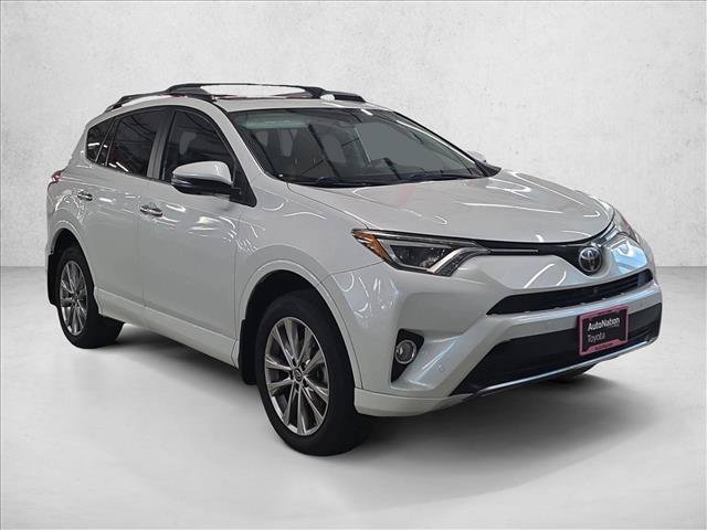 Used 2017 Toyota RAV4 Platinum FWD image 3