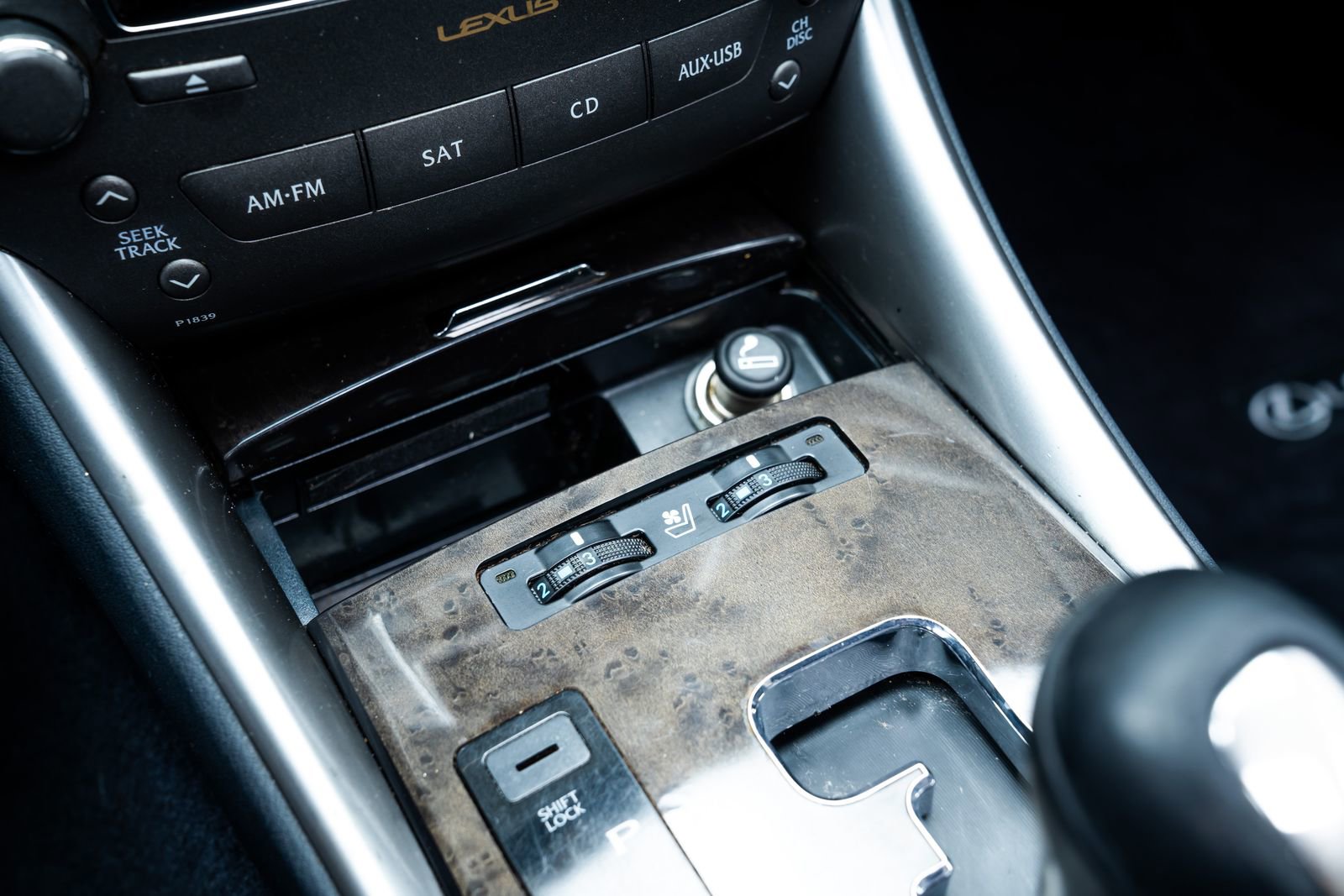 Used 2011 Lexus IS 350 AWD w/ Luxury Plus Value Edition image 13