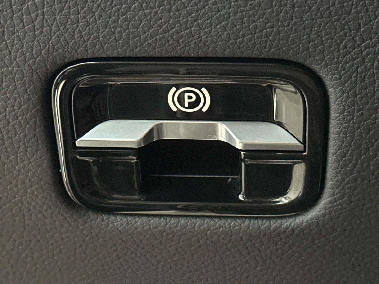 Certified 2022 Mercedes-Benz S 580 4MATIC Sedan image 17