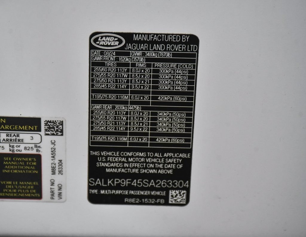 Used 2025 Land Rover Range Rover SE AWD/4WD image 23