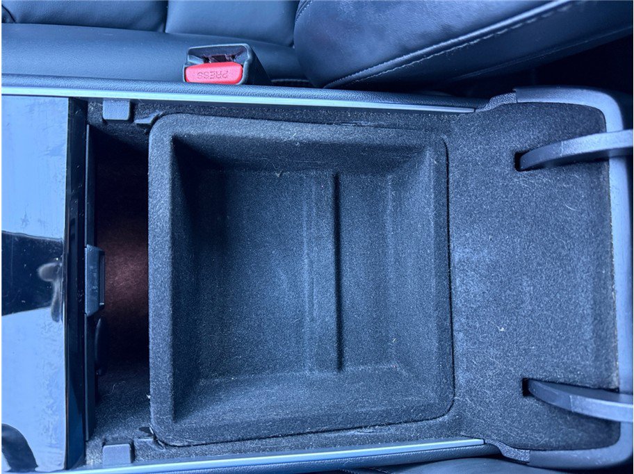 Used 2020 Tesla Model Y Long Range image 25