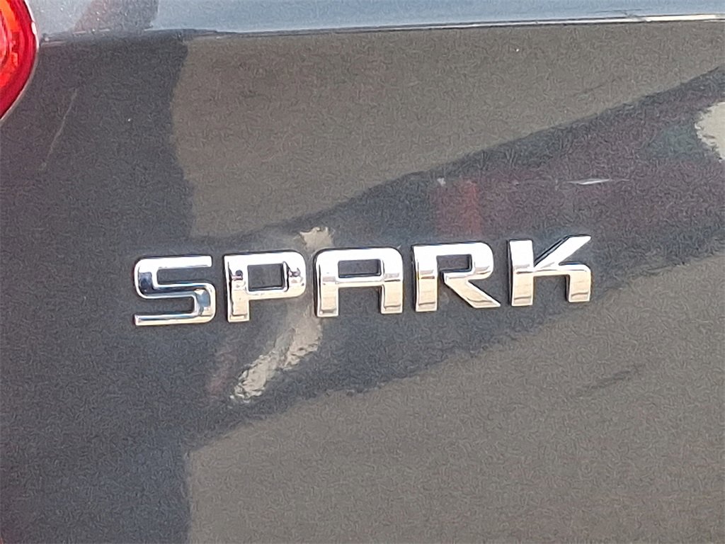 Used 2018 Chevrolet Spark LS image 30