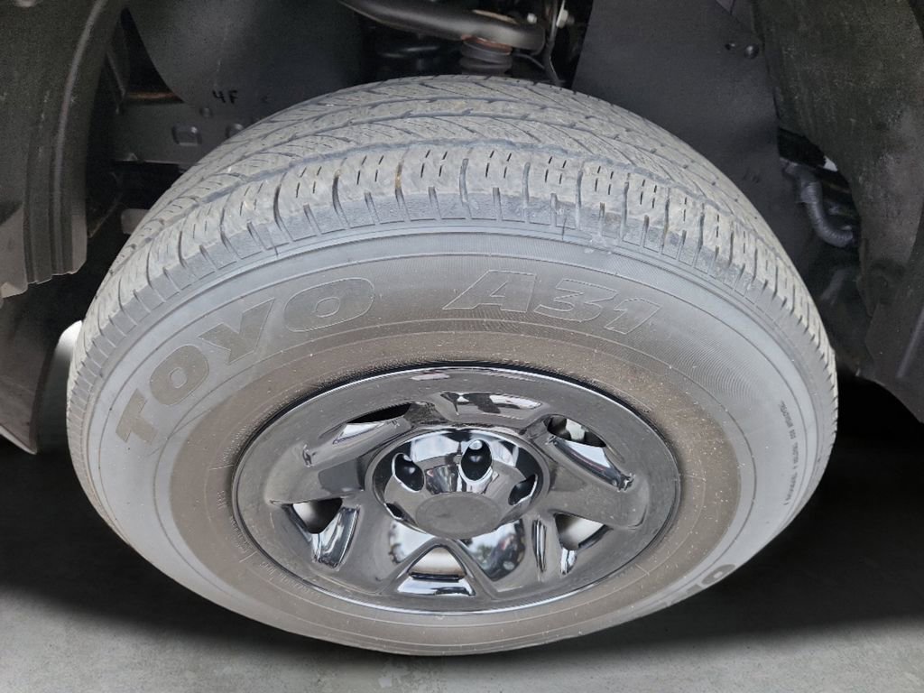 Used 2022 Toyota Tacoma SR AWD/4WD image 17
