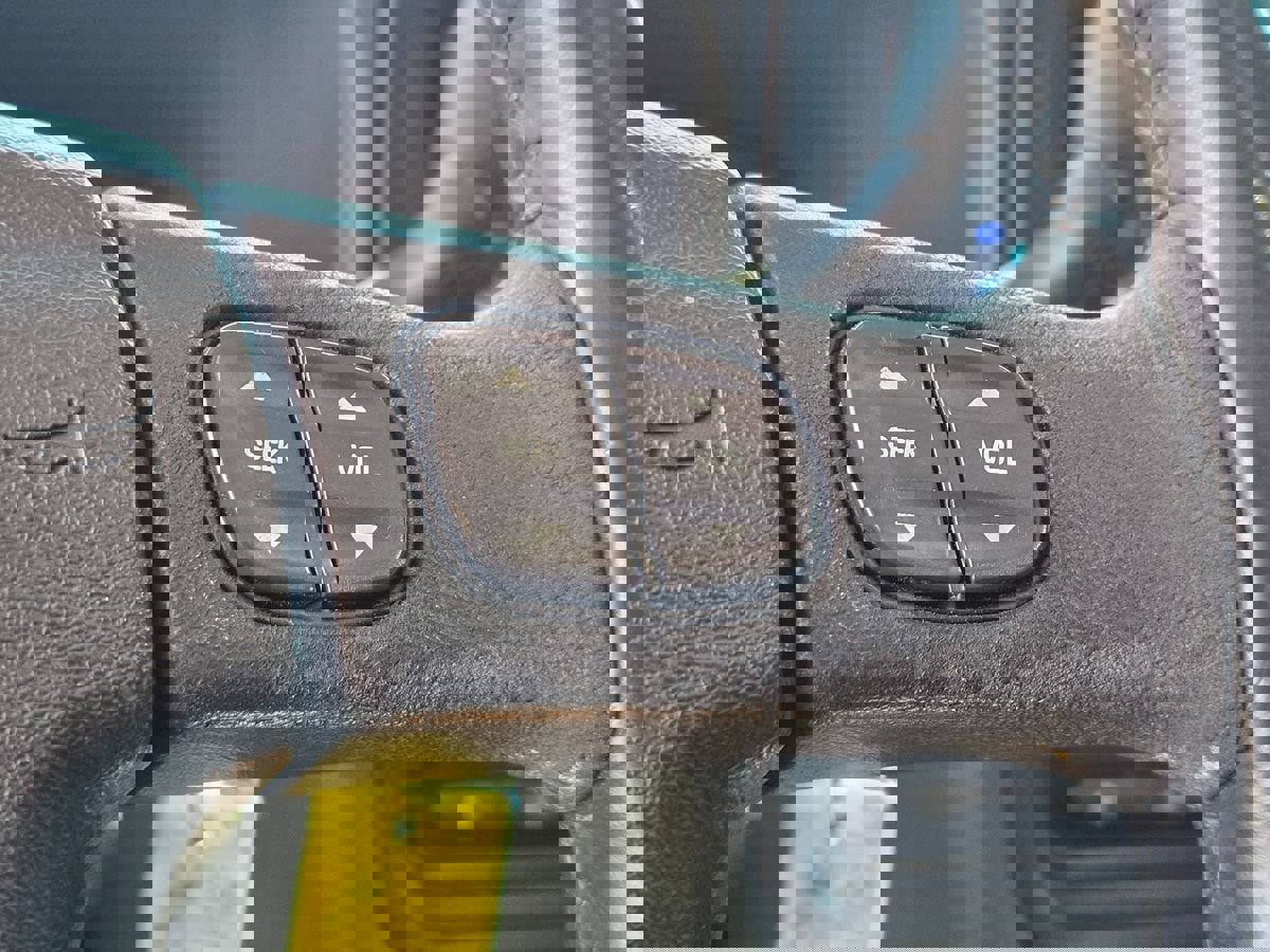 Used 2005 Chevrolet Silverado 1500 LS AWD/4WD image 37