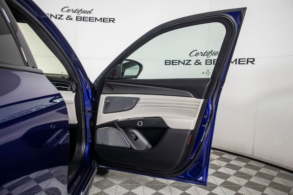Used 2023 Maserati Grecale Modena AWD/4WD image 14
