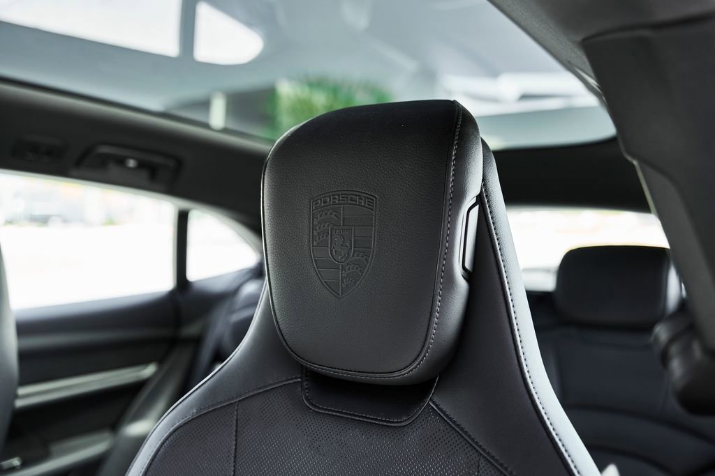 Used 2022 Porsche Taycan 4 Cross Turismo image 46