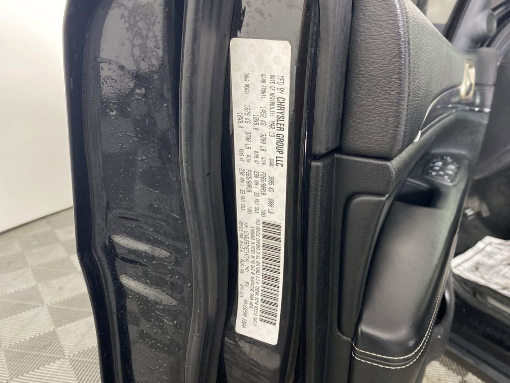 Used 2014 Jeep Grand Cherokee Limited image 37