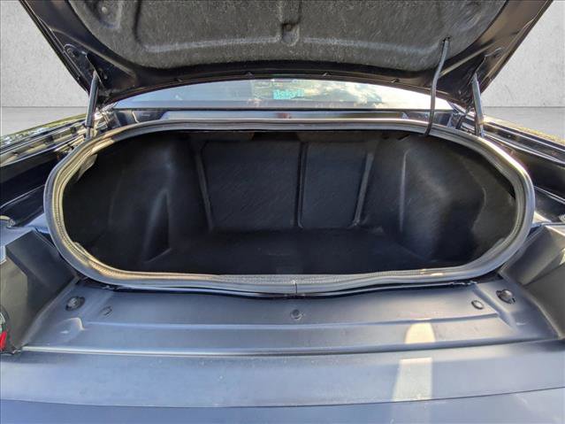 Used 2016 Dodge Challenger R/T Scat Pack w/ Leather Interior Group RWD image 6