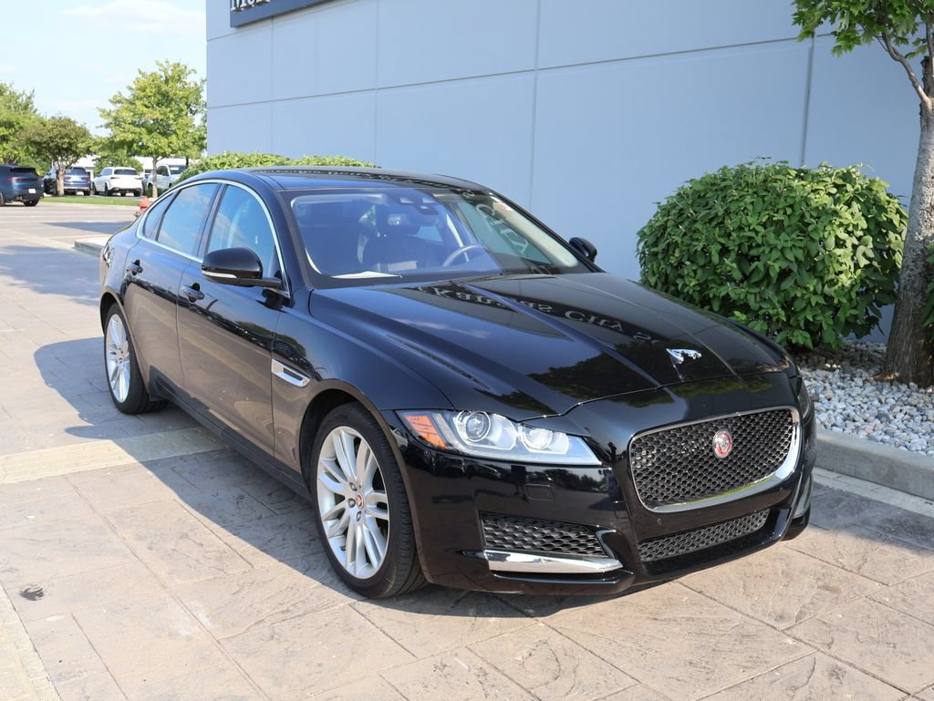 Used 2016 Jaguar XF Prestige