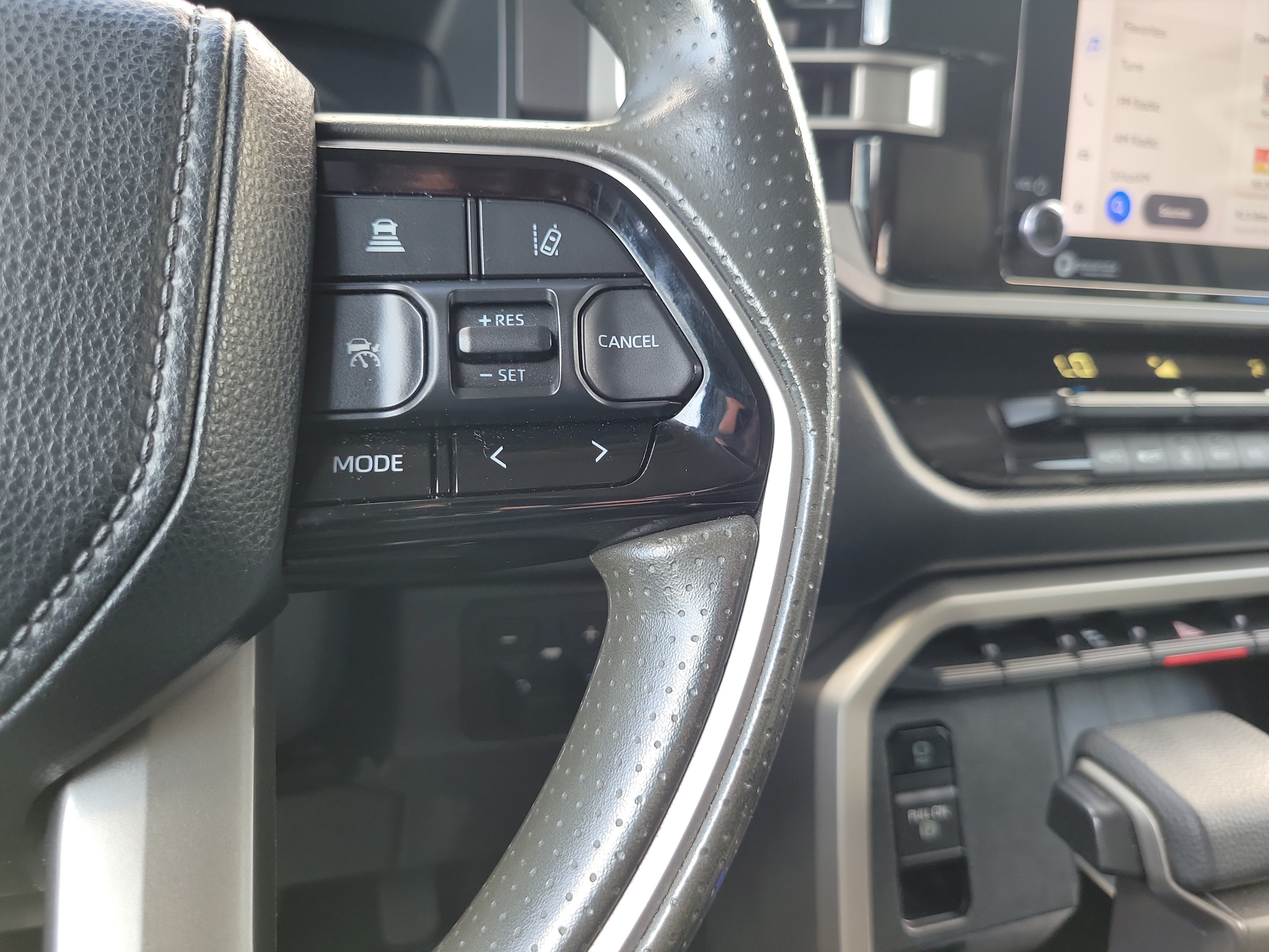 Used 2022 Toyota Tundra SR5 w/ Convenience Package RWD image 19