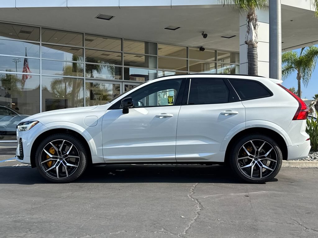New 2026 Volvo XC60 T8 Polestar w/ Protection Package Premier AWD/4WD image 2