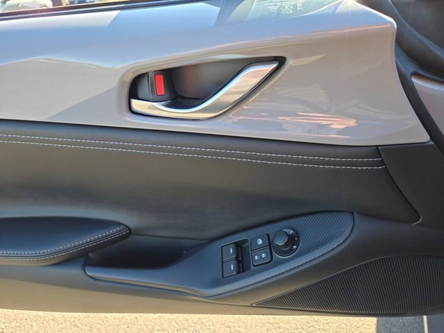 New 2026 MAZDA MX-5 Miata RF Grand Touring w/ Weather Package RWD image 9