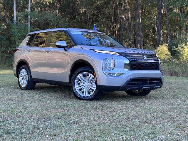 Used 2022 Mitsubishi Outlander ES