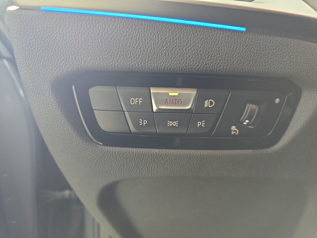 Certified 2024 BMW M340i xDrive AWD/4WD image 25