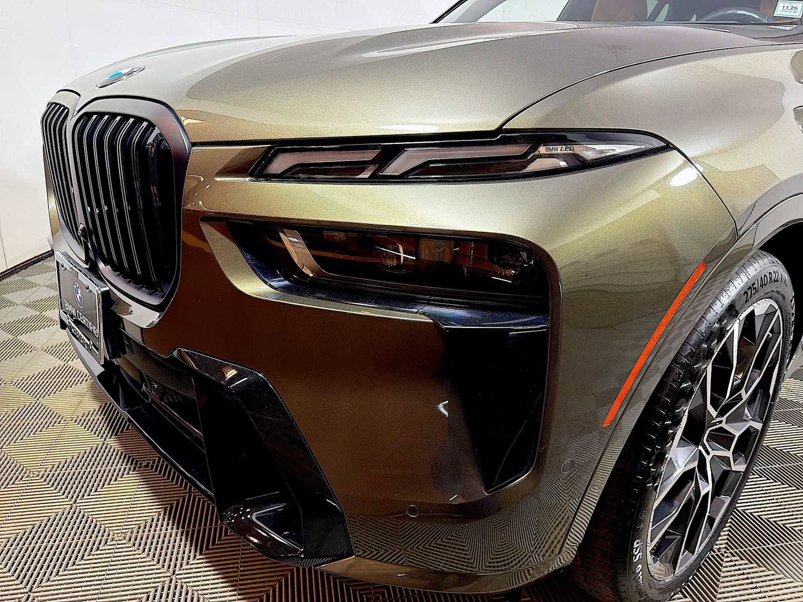 Certified 2024 BMW X7 xDrive40i w/ M Sport Package image 27