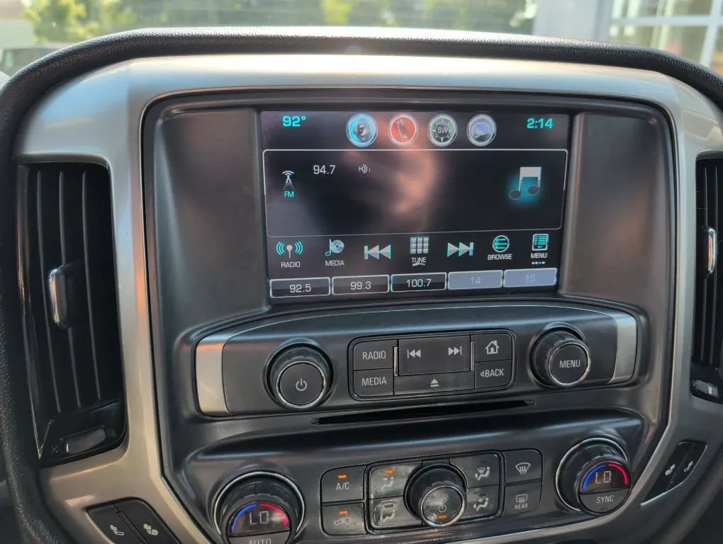 Used 2018 Chevrolet Silverado 1500 LT w/ All Star Edition AWD/4WD image 16