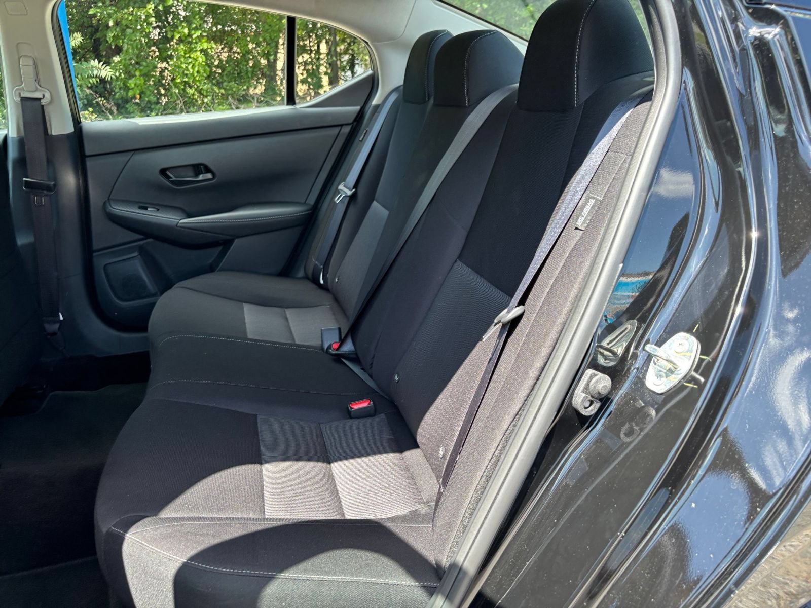 Used 2025 Nissan Sentra SV FWD image 19