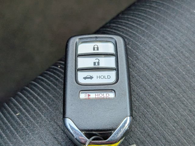 Used 2022 Honda Accord Sport image 28