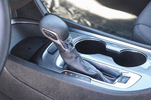 Used 2022 Chevrolet Malibu LT image 21