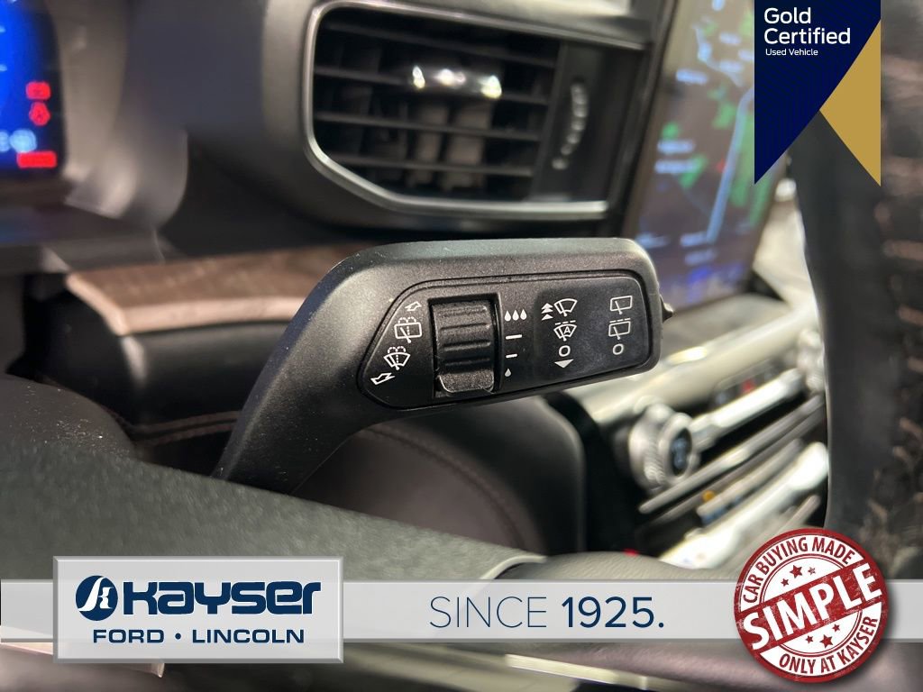 Certified 2022 Ford Explorer Platinum w/ Equipment Group 601A image 21