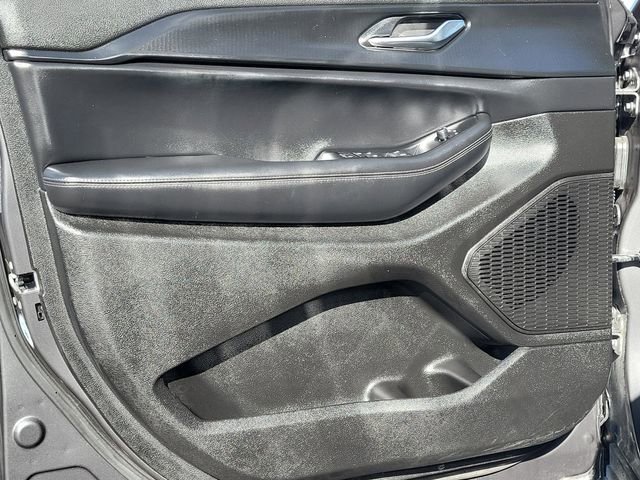 Certified 2025 Jeep Grand Cherokee Laredo image 19