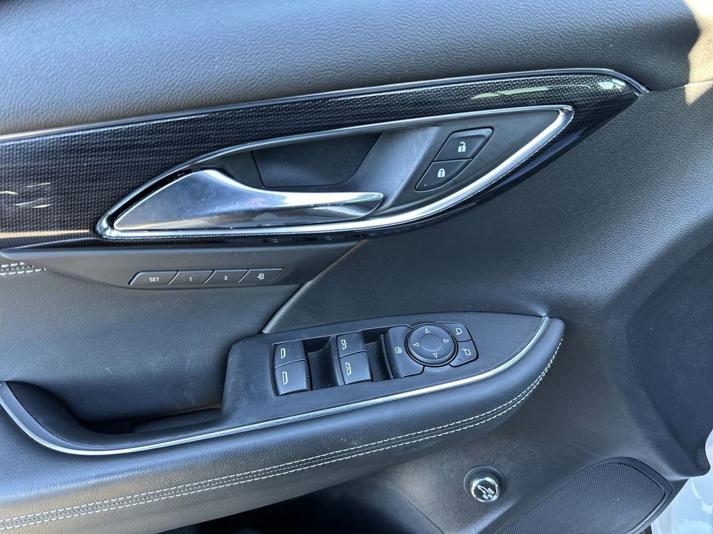 Used 2023 Buick Envision Essence FWD image 13