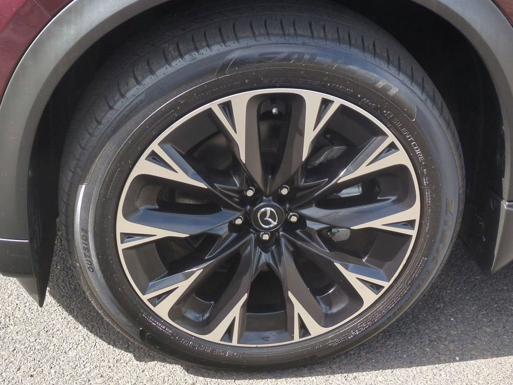 Certified 2024 MAZDA CX-90 Plug-In Hybrid w/ Premium Plus AWD/4WD image 10