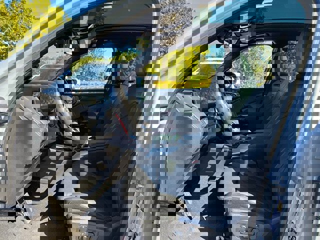 Used 2025 BMW X3 M50 w/ M Sport Professional Package image 6