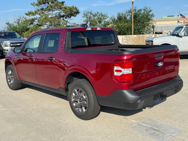 Used 2025 Ford Maverick XLT w/ Equipment Group 301A AWD/4WD image 11