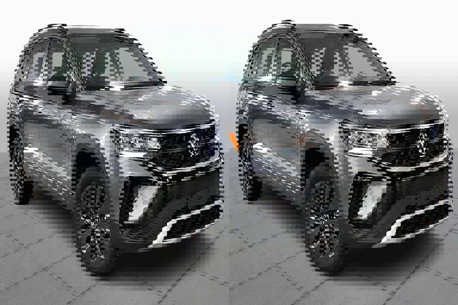 Used 2023 Volkswagen Taos S image 3