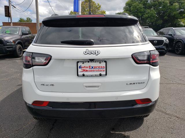 Used 2024 Jeep Compass Limited w/ Elite Group image 6