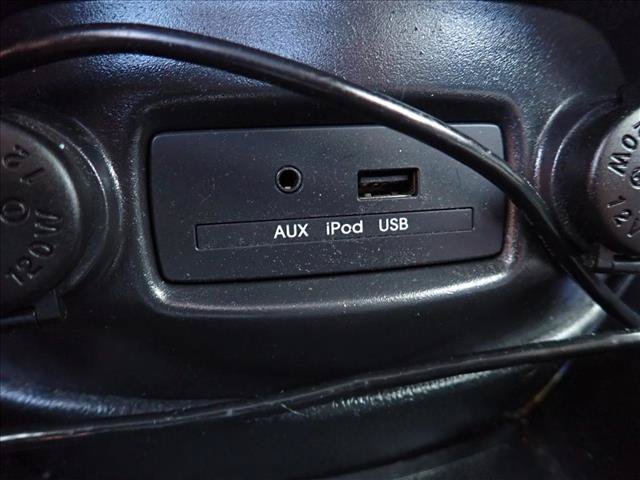 Used 2013 Kia Soul + FWD image 16
