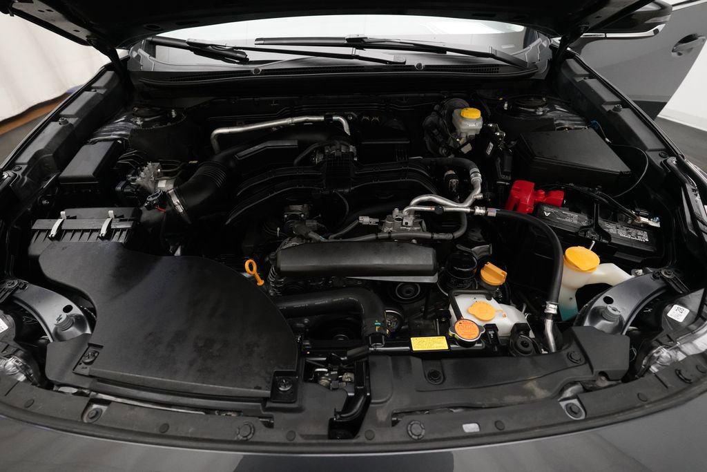 Used 2024 Subaru Outback Premium image 3
