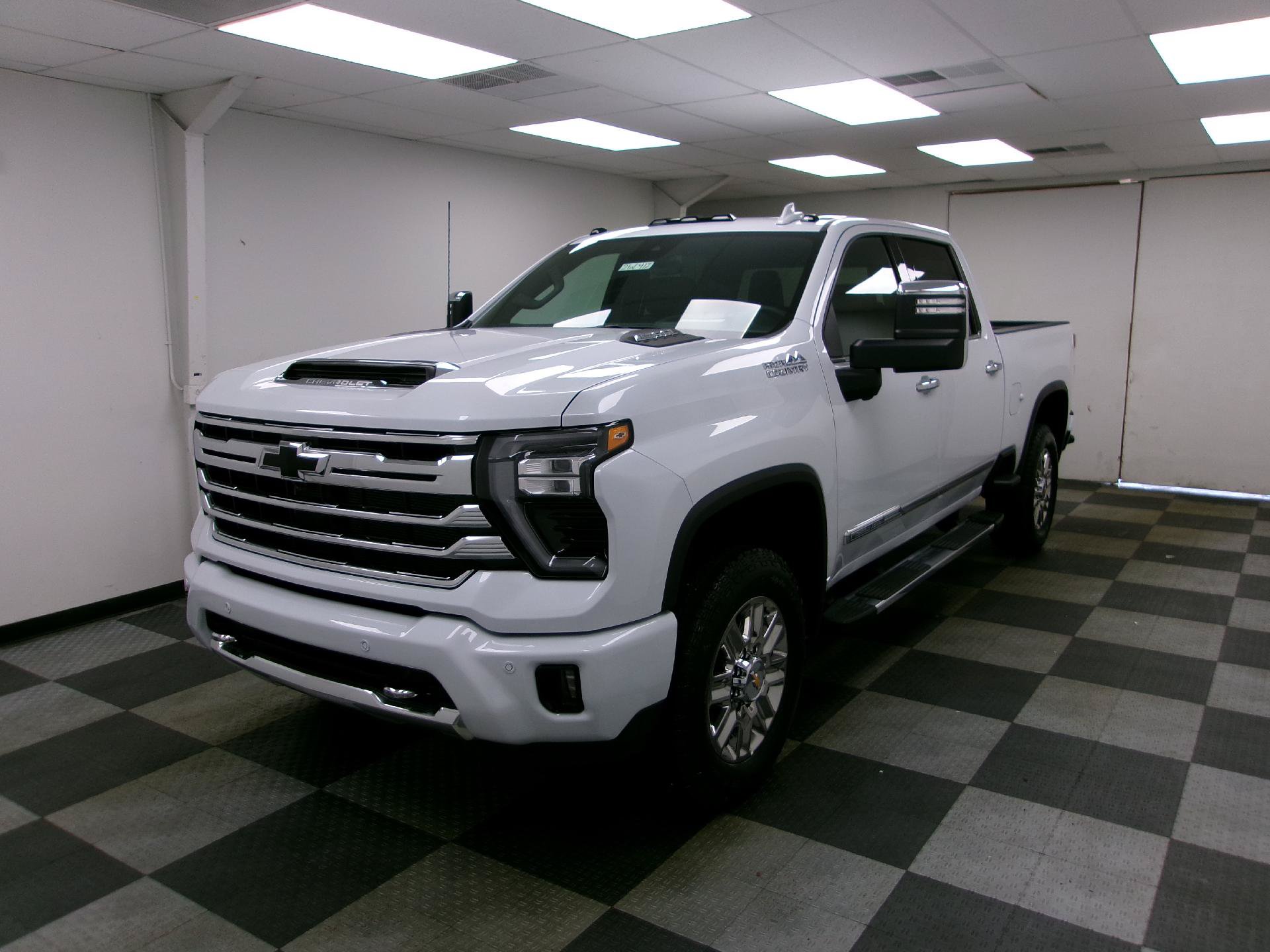 New 2026 Chevrolet Silverado 2500 High Country w/ Technology Package