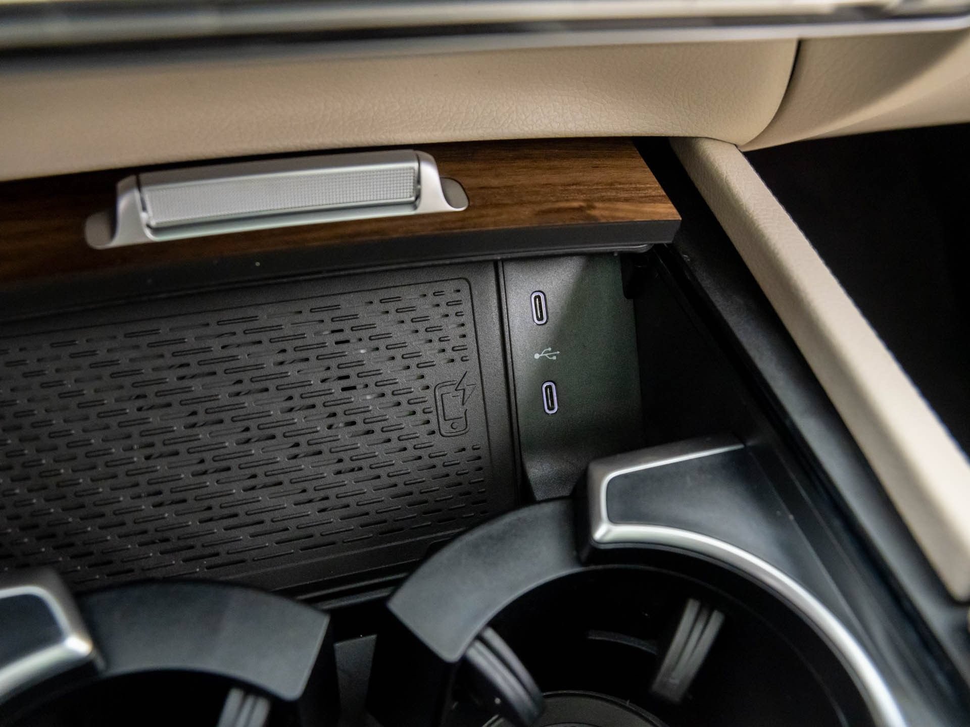 New 2026 Mercedes-Benz GLS 450 4MATIC image 31