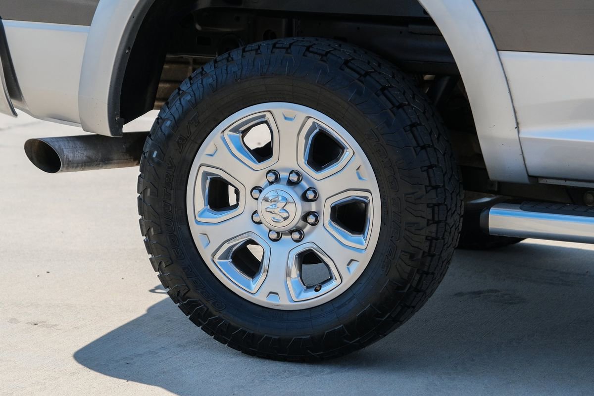 Used 2014 RAM 2500 Laramie w/ Convenience Group image 16