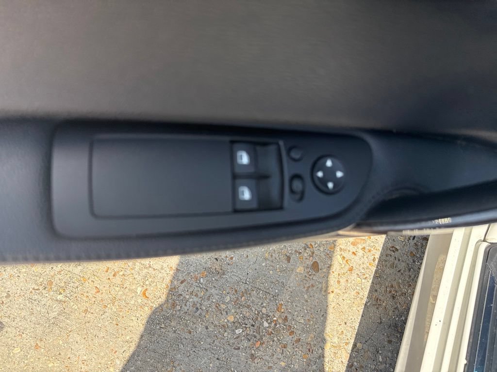 Used 2013 BMW 128i Coupe RWD image 9