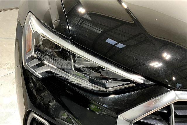 Used 2025 Audi Q3 2.0T Premium w/ Convenience Package image 30