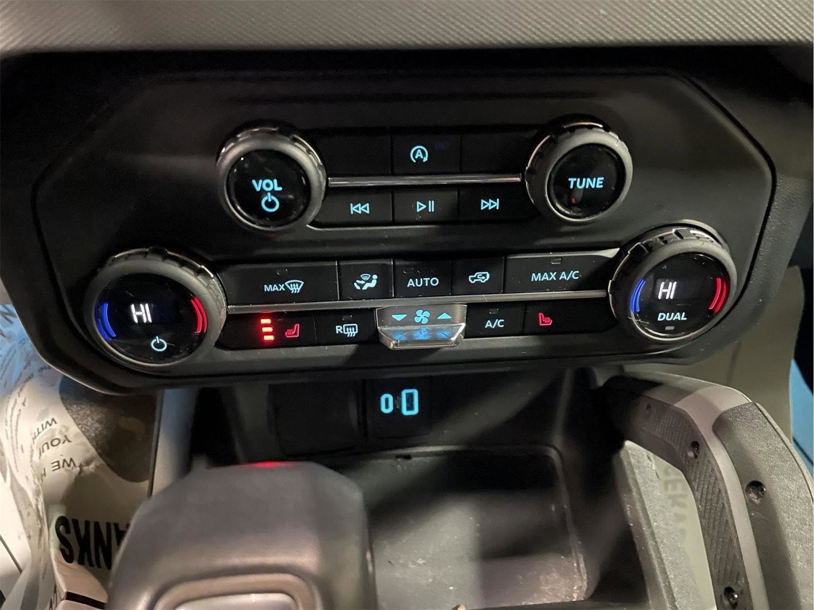 Used 2023 Ford Bronco Big Bend AWD/4WD image 62