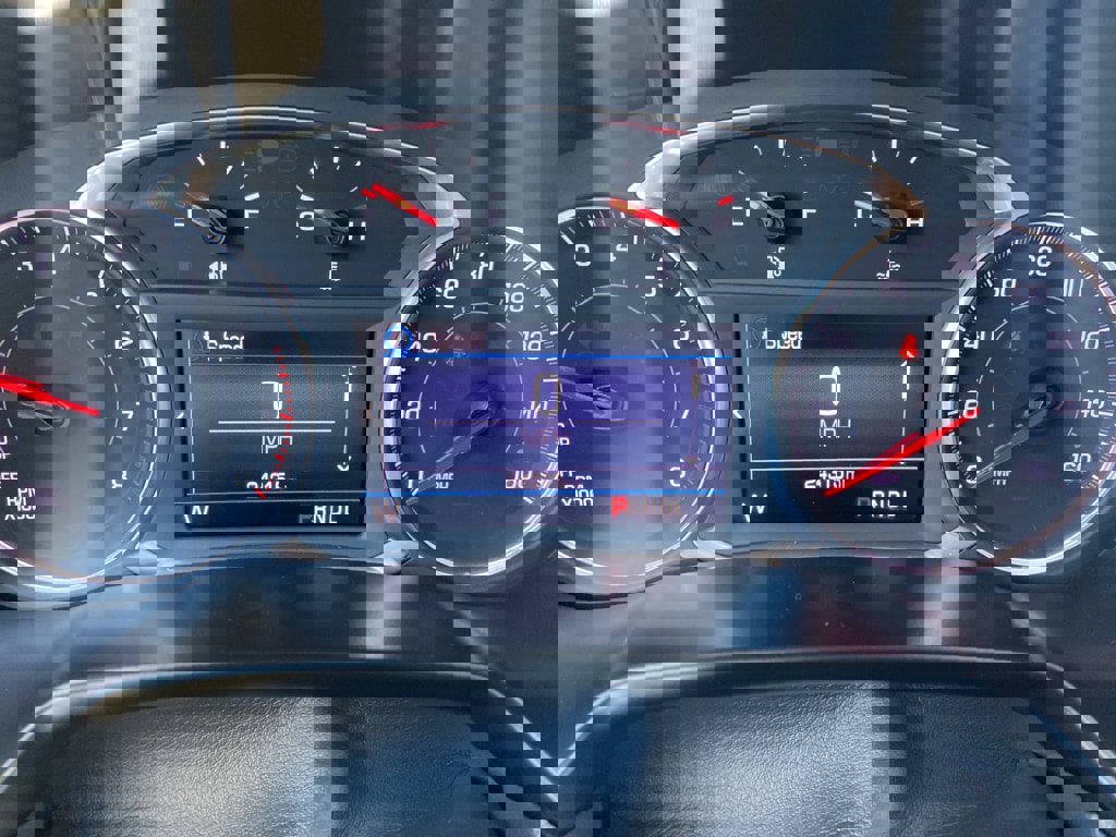 Used 2022 Chevrolet Blazer LT image 2