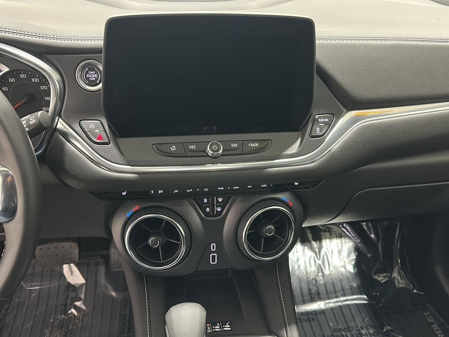 Used 2023 Chevrolet Blazer LT w/ Sound & Technology Package image 10