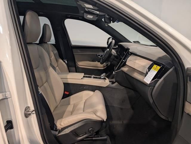 New 2026 Volvo XC90 B6 Ultra w/ Protection Package Premier image 28