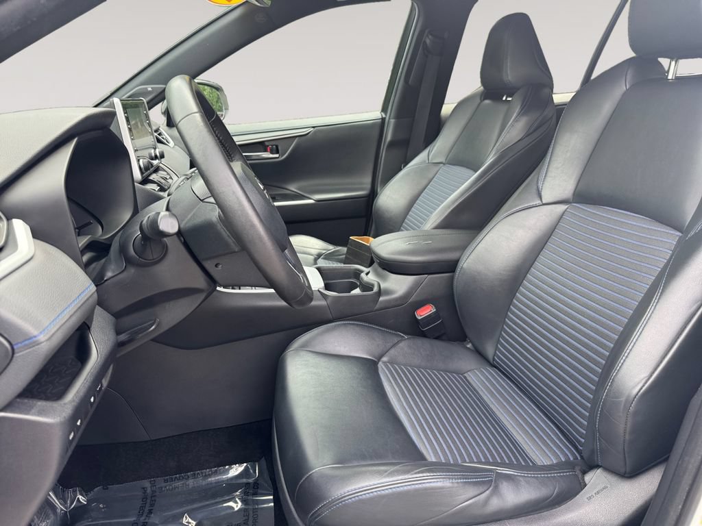 Used 2020 Toyota RAV4 XSE AWD/4WD image 9