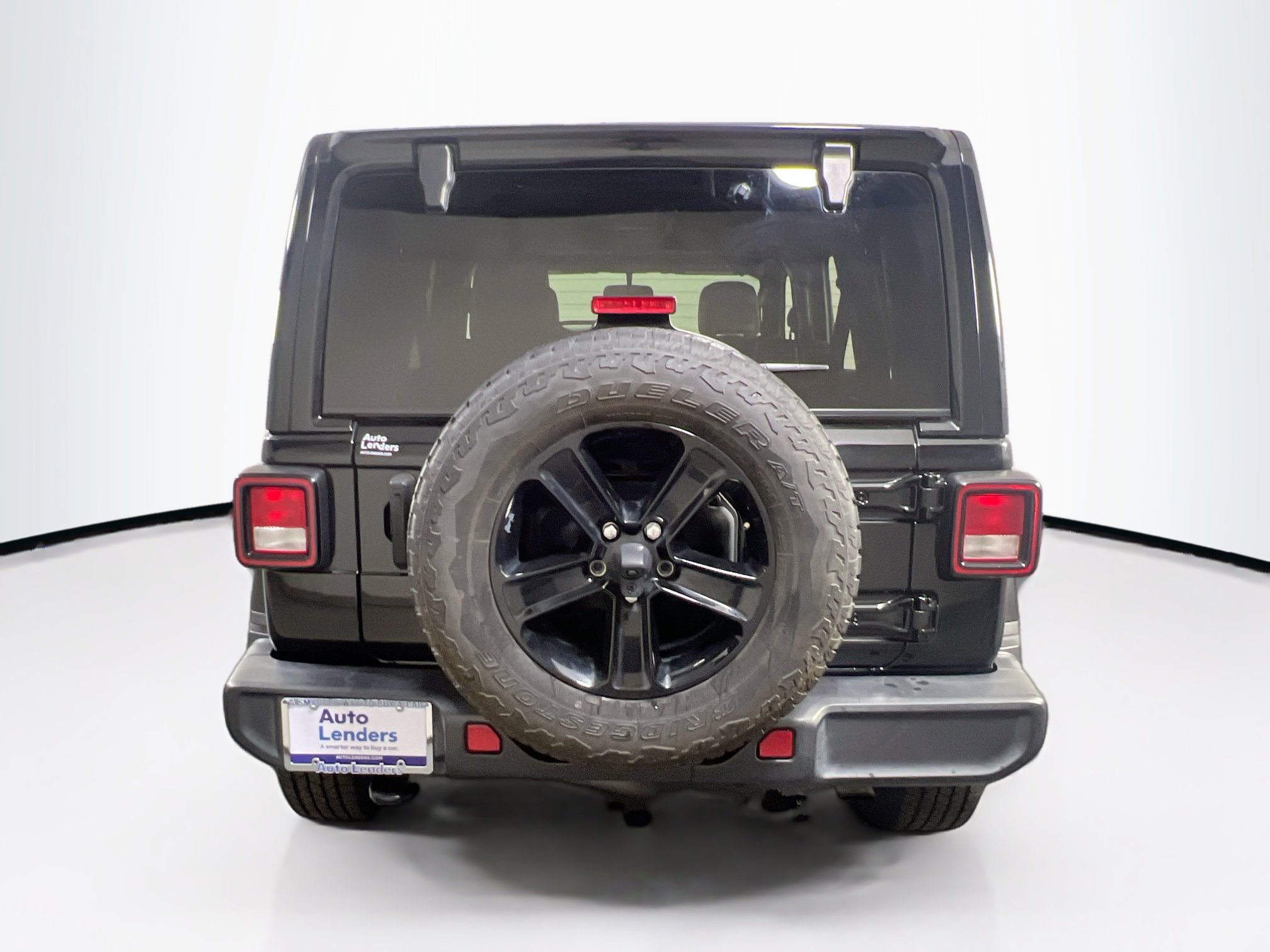 Used 2021 Jeep Wrangler Unlimited Sahara image 6