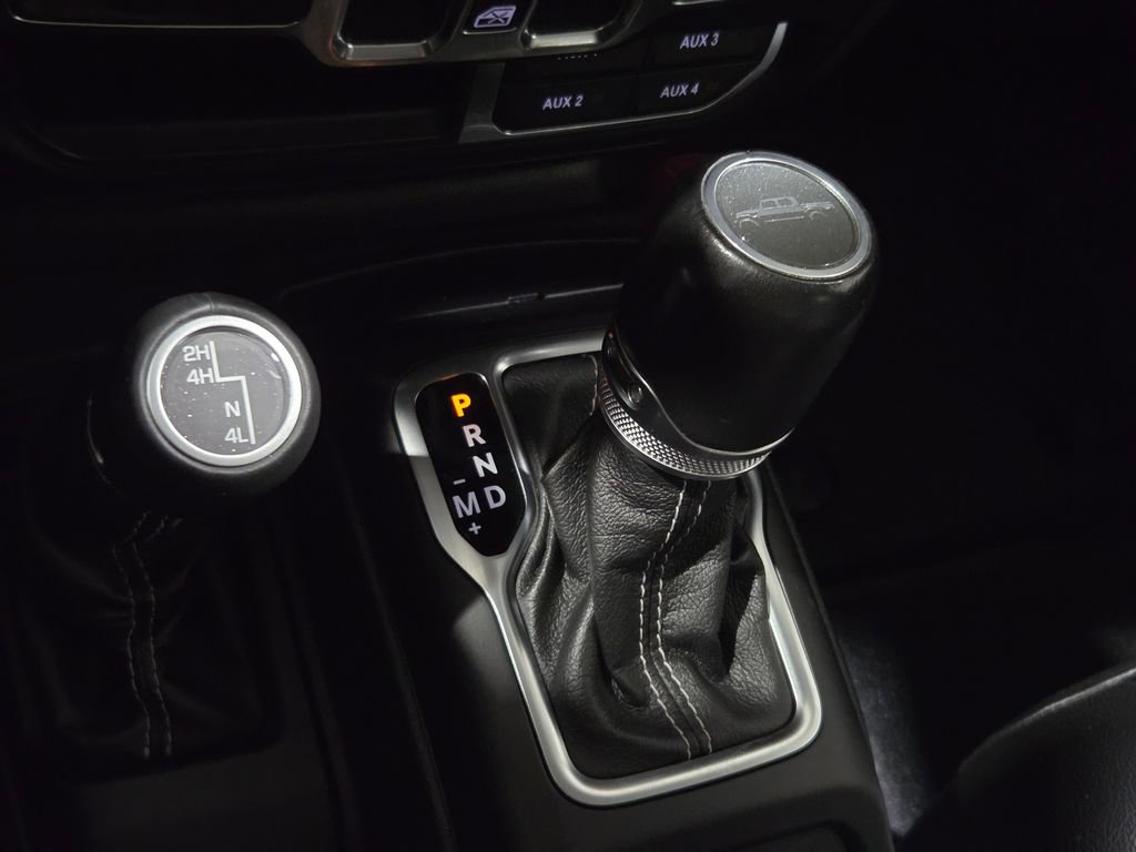 Certified 2020 Jeep Gladiator Overland image 8